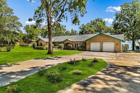 188 Old Post Rd S, Livingston, TX 77351