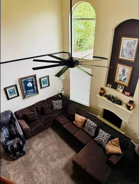Living - 3114 Double Jack Ct, Spring, TX 77373 photo 2 of 8
