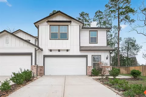 218 Skybranch Ct, Conroe, TX 77304