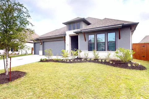 4611 Columbus Dr, Manvel, TX 77578
