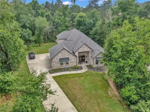 1901 Post Ridge Dr, Conroe, TX 77304 photo 1