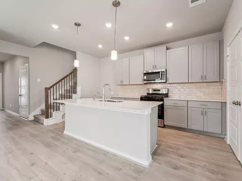 12031 Marlin Strait Dr, Baytown, TX 77523