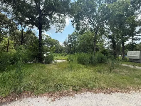 8455 Fm 1409, Dayton, TX 77535