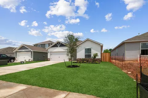 Exterior - 356 Fastboy Ln, Waller, TX 77484 photo 2 of 3