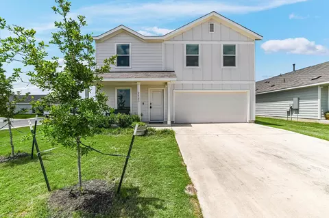 2223 Cumulus Ct, Lockhart, TX 78644