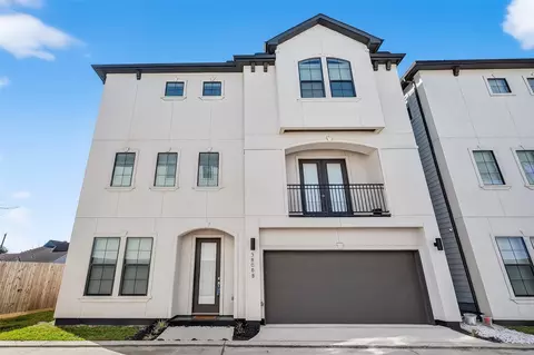 3808 Sherman St #B, Houston, TX 77003