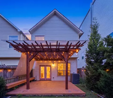 1007 Kern St, Houston, TX 77009