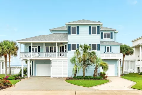19703 Shores Dr, Galveston, TX 77554