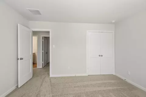 Bedroom - 402 Elf Owl Ct, Willis, TX 77318 photo 6 of 6
