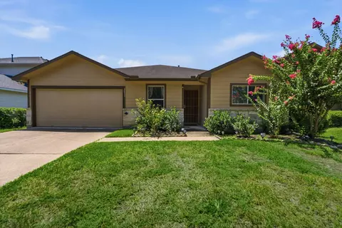 2831 Meiko Dr, Houston, TX 77045