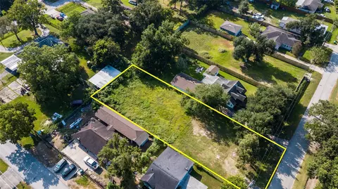 9126 Shady Dr, Houston, TX 77016