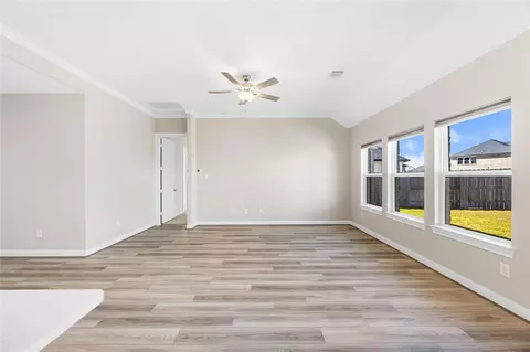 Living - 17681 Rosette Grass Dr, Conroe, TX 77385 photo 3 of 7