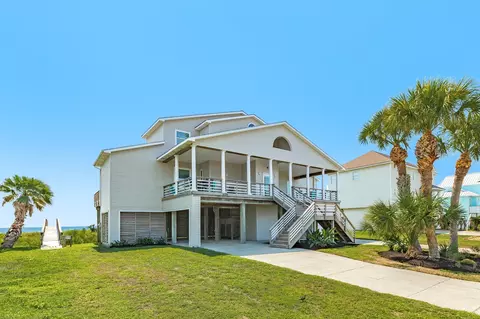 20911 W Sand Hill Dr, Galveston, TX 77554