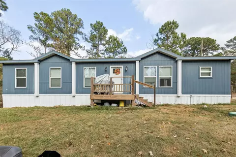 146 Marina Dr, Trinity, TX 75862