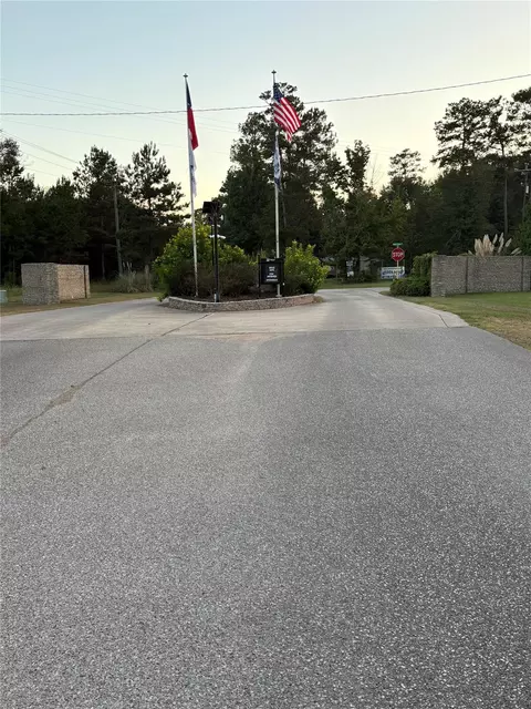 21490 Big Buck Dr, Cleveland, TX 77328