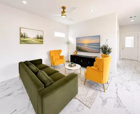 3519 Ball, Galveston, TX 77550