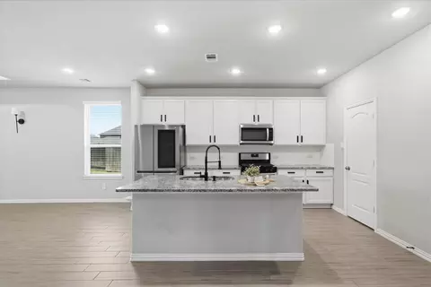 Kitchen - 8303 Divot Trce, Fulshear, TX 77441 photo 1 of 1