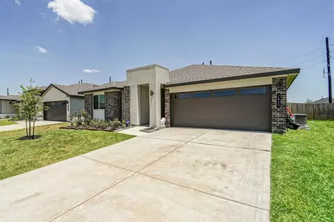 7923 Suffolk Valley Ln, Rosharon, TX 77583