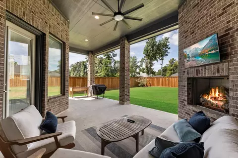 Exterior - 4514 Silver Moon Dr, Spring, TX 77386 photo 3 of 6