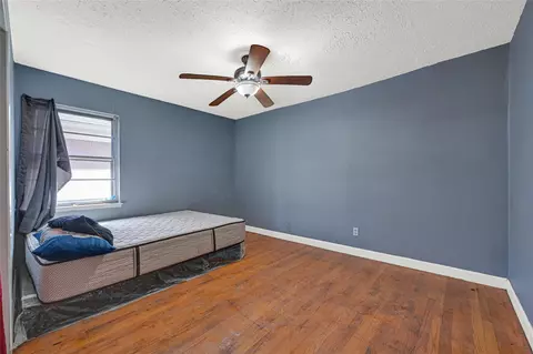 Bedroom - 709 Queens Rd, Pasadena, TX 77502 photo 1 of 3