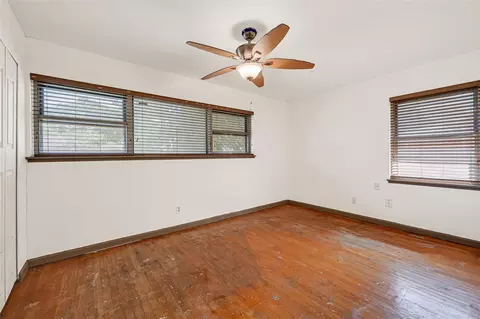 Bedroom - 709 Queens Rd, Pasadena, TX 77502 photo 3 of 3