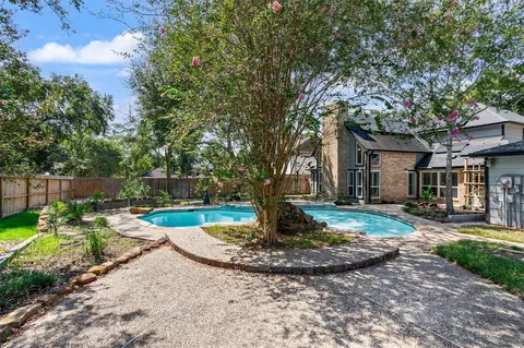Exterior - 25010 Kingsdown Dr, Spring, TX 77389 photo 11 of 14