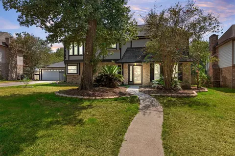 Exterior - 25010 Kingsdown Dr, Spring, TX 77389 photo 2 of 14
