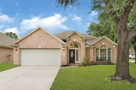 10202 Squirehill Ct, Houston, TX 77070