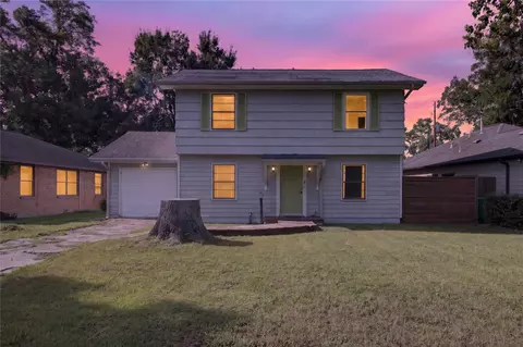 6615 Beldart St, Houston, TX 77087