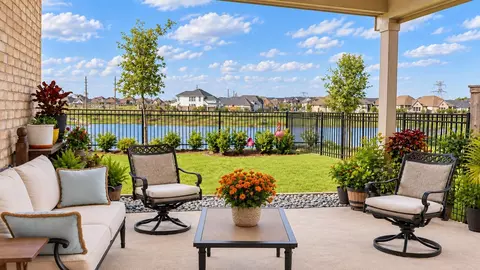 218 Curly Cucumber Cir, Richmond, TX 77406