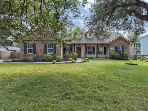 15531 Maple St, Santa Fe, TX 77517