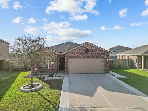 2215 Manta Way, Alta Loma, TX 77510