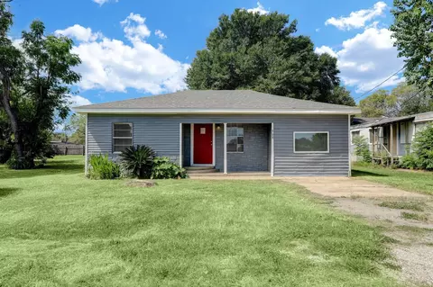 308 Bennett Dr, West Columbia, TX 77486