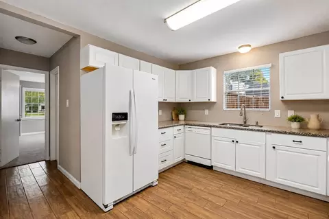 Kitchen - 21822 Tophill Dr, Spring, TX 77388 photo 1 of 2