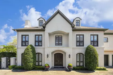 5043 Tangle Ln, Houston, TX 77056