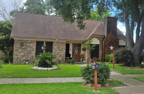 13307 Rain Lily Ln, Houston, TX 77083