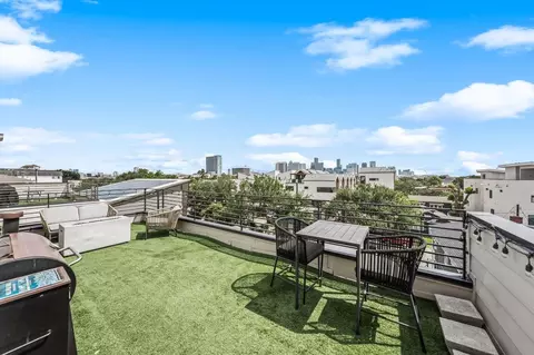 1513 Isabella St, Houston, TX 77004