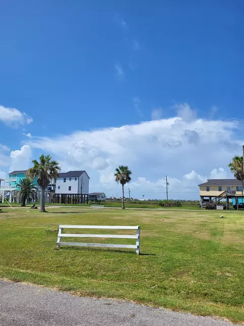 lot340 6th St, Galveston, TX 77554