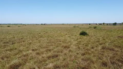 10 3ac Hiller Rd, Inez, TX 77968 photo 4