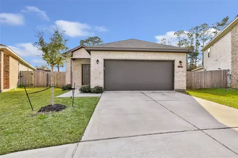 802 Redinger Ridge Dr, Huffman, TX 77336