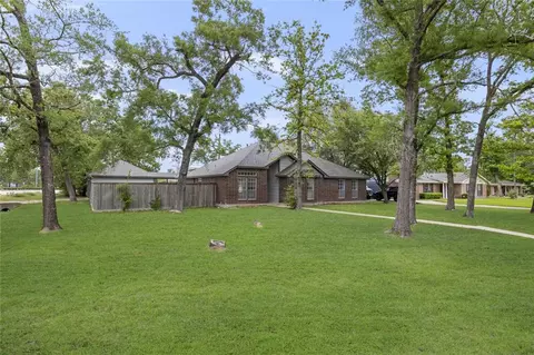 2403 Greenglade Ln, Spring, TX 77386 photo 1