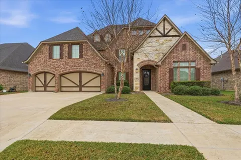 302 Spring Brook Court Ct, Lumberton, TX 77657