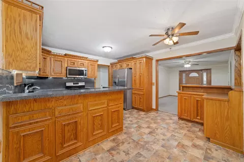 Kitchen - 3511 Guthrie Dr, Pasadena, TX 77503 photo 3 of 5