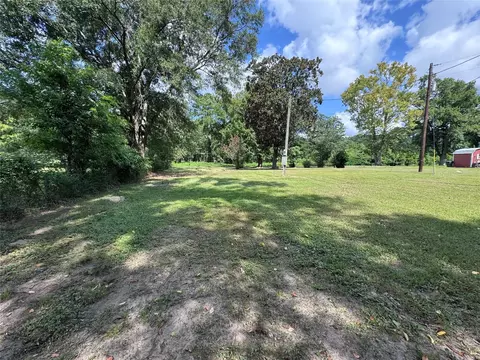 1931 Bevil Loop, Jasper, TX 75951 photo 4