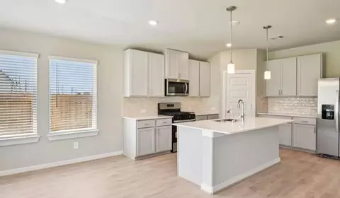 2023 Murphy Ranch Ct, Conroe, TX 77301 photo 2