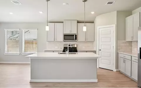 2023 Murphy Ranch Ct, Conroe, TX 77301 photo 3