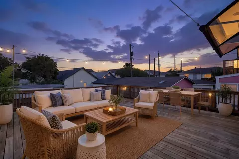 3024 Avenue R #1/2, Galveston, TX 77550