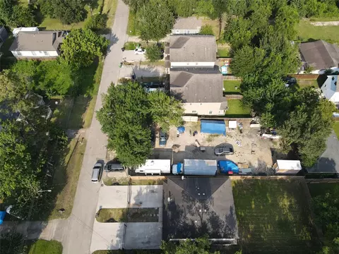 8130 Gallahad St, Houston, TX 77078