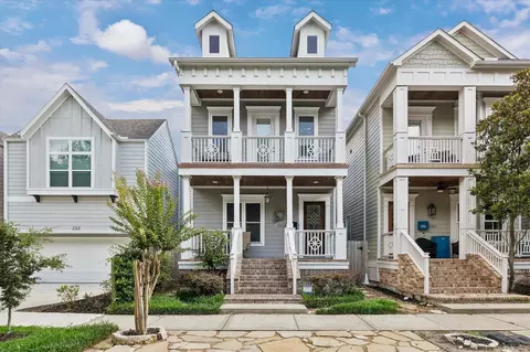 218 E 27th St #C, Houston, TX 77008
