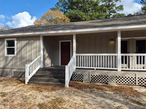 27 Deerfield Rd, Huntsville, TX 77340